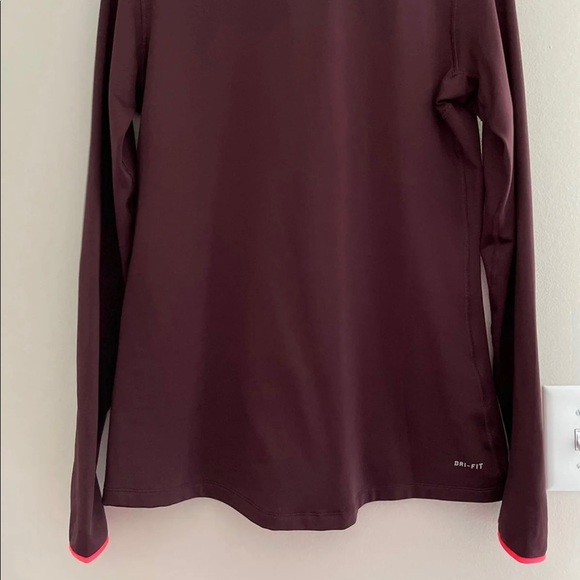 Nike Dri-Fit 1/4 Zip Pullover - Picture 4 of 10